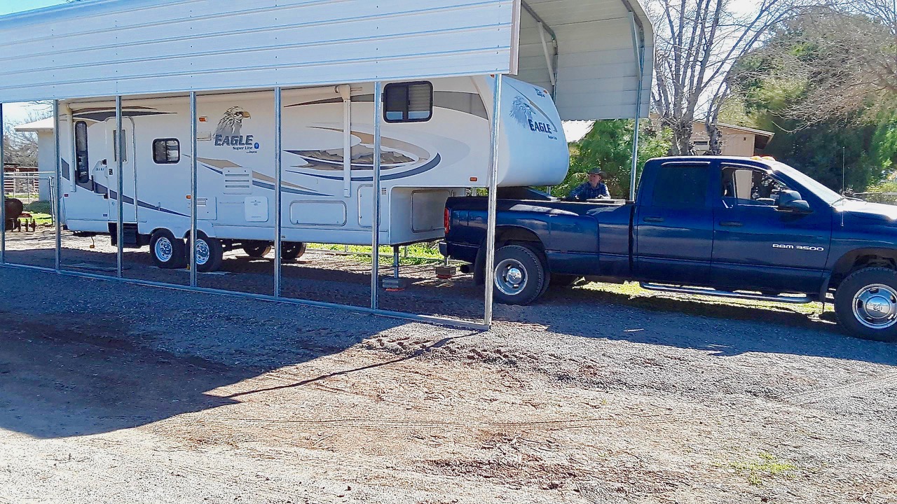 RV sheltered.